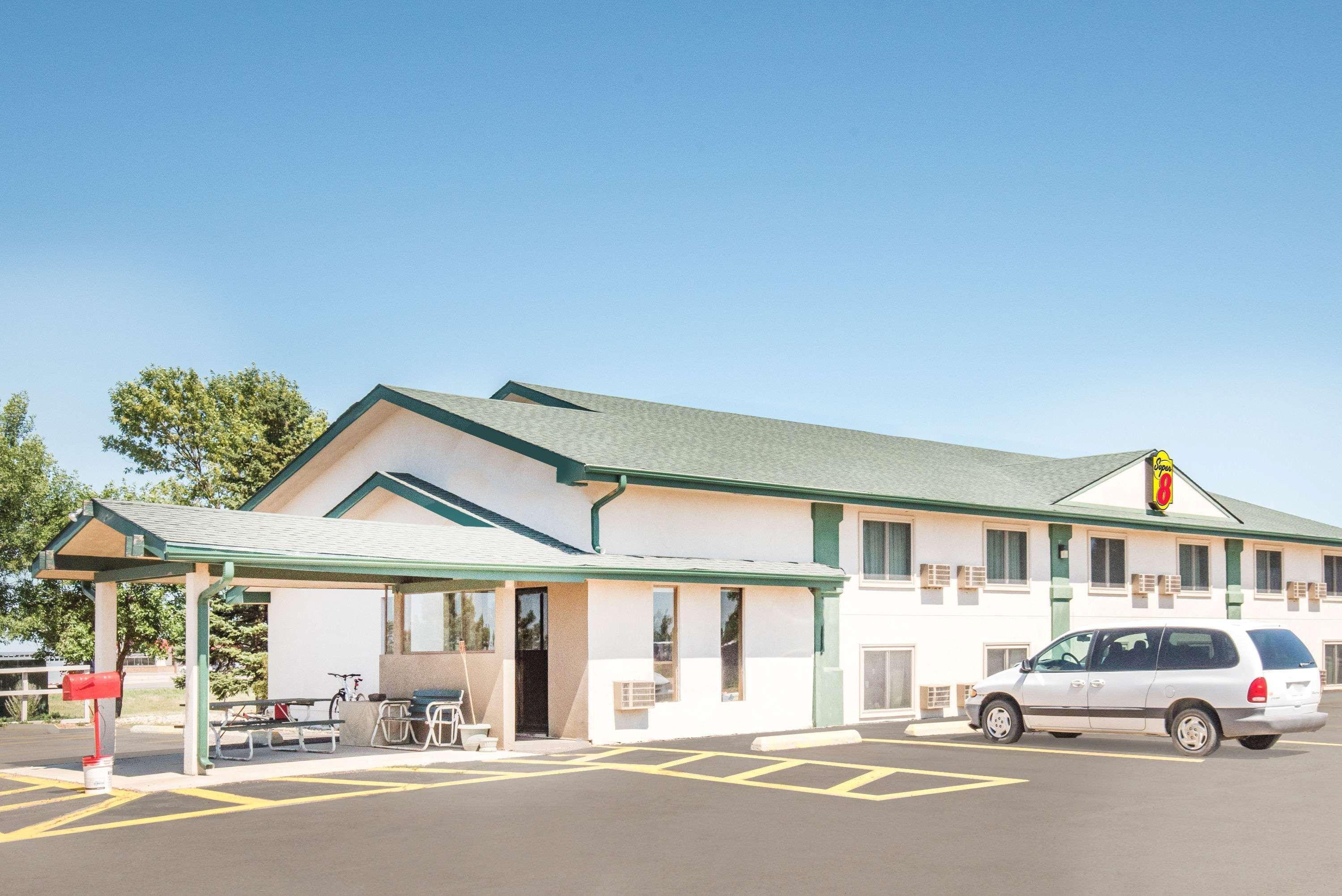 Super 8 By Wyndham Miller Hotel Exterior foto